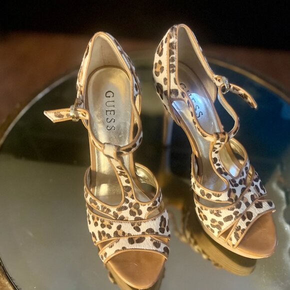 Guess leopard T-Strap heels - Picture 4 of 8